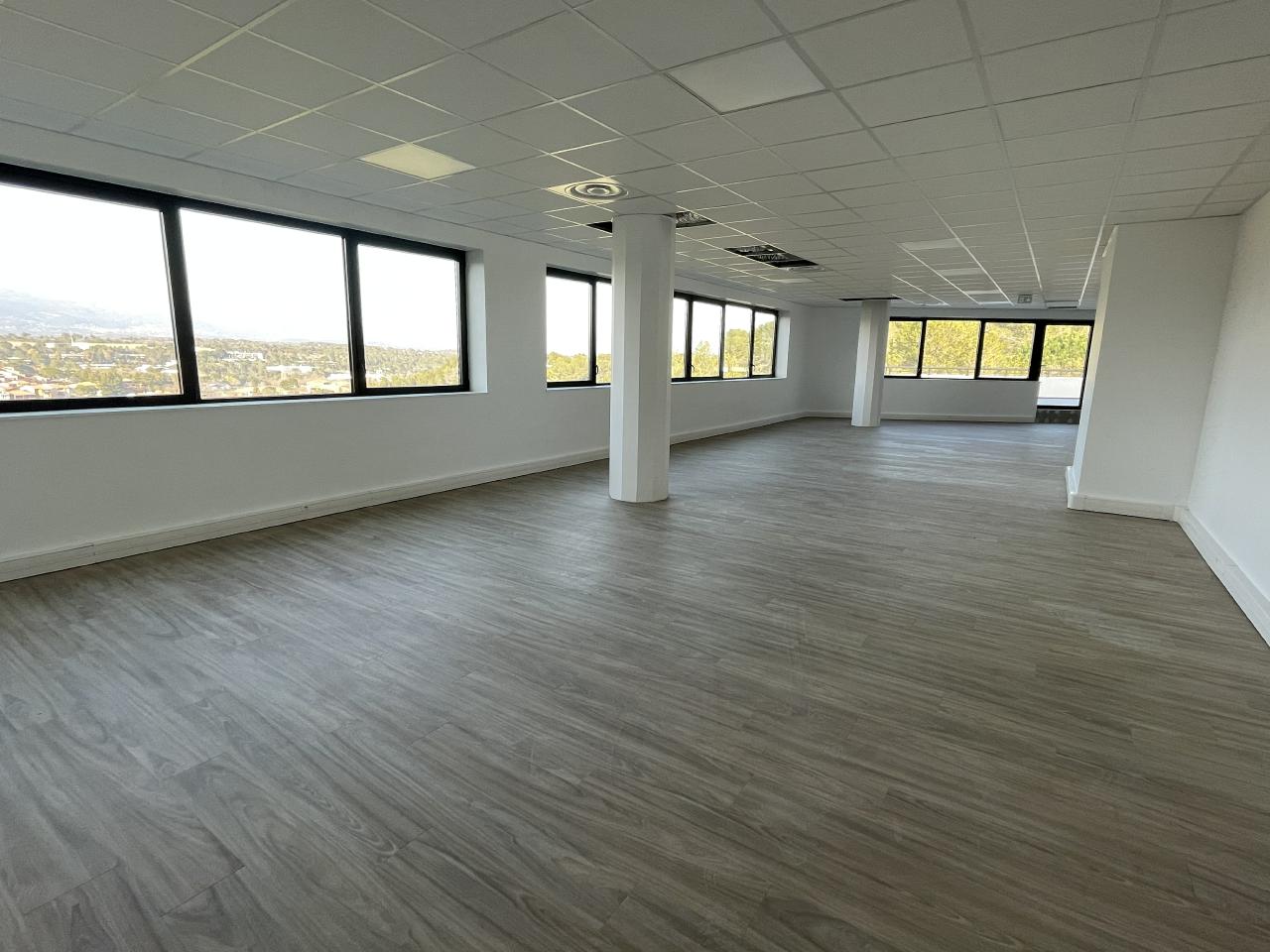 Bureau Sophia Antipolis 1027m² Location bureau Sophia Antipolis Alpes-Maritimes OLBUR2115416 1